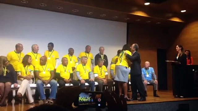 Fabrício Fontana recebe homenagem da CBF no Rio de Janeiro