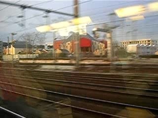 Gare du Nord, TGV croise un RER