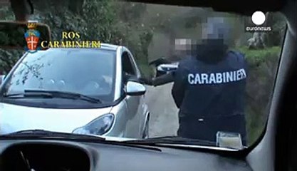 Italian police arrest 44 over migrant centre corruption