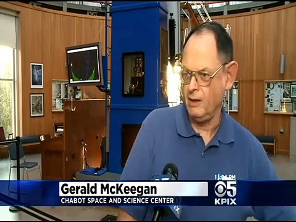 UFO sighting 2014 - Mysterious UFO lights seen over Bay Area, Nevada, Oregon, Washington State