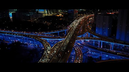 Skyfall - Shanghai: 007 Pursues Patrice by Car (1080p)