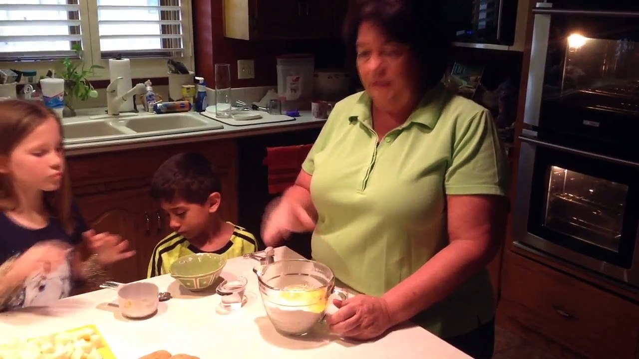 How to Make Green Bean and Dumpling Soup - Recipe