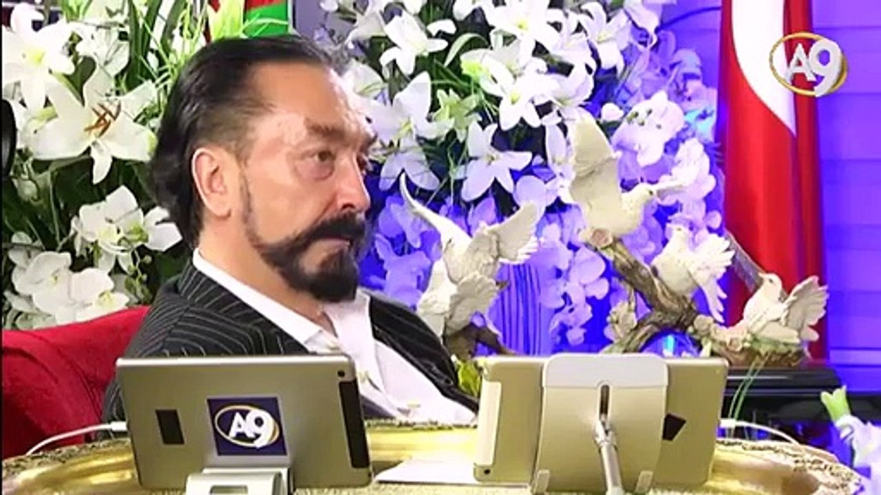 ALLAH'IN DÜNYADA YARATTIĞI HARİKALARLA İLGİLENMEYEN CENNETTEKİ HARİKALARI HAK EDEMEZ