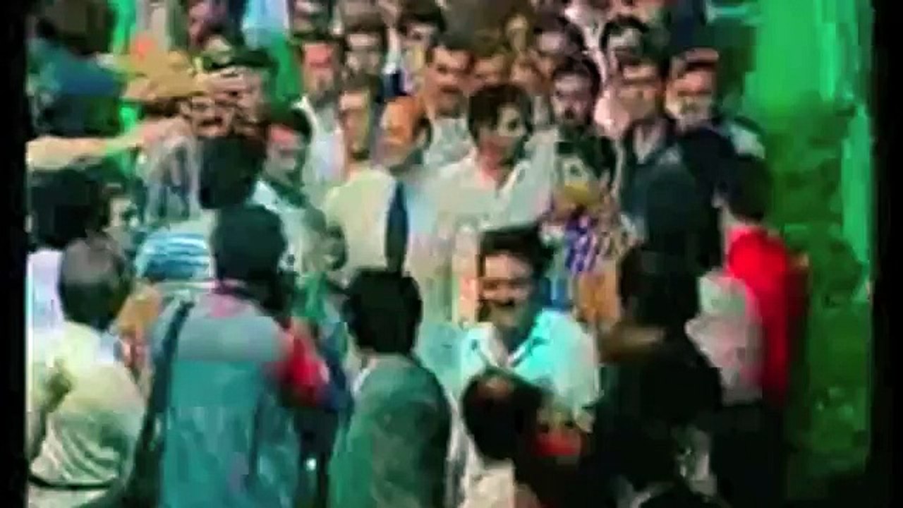 Greek Politicians: The Crazy Ones