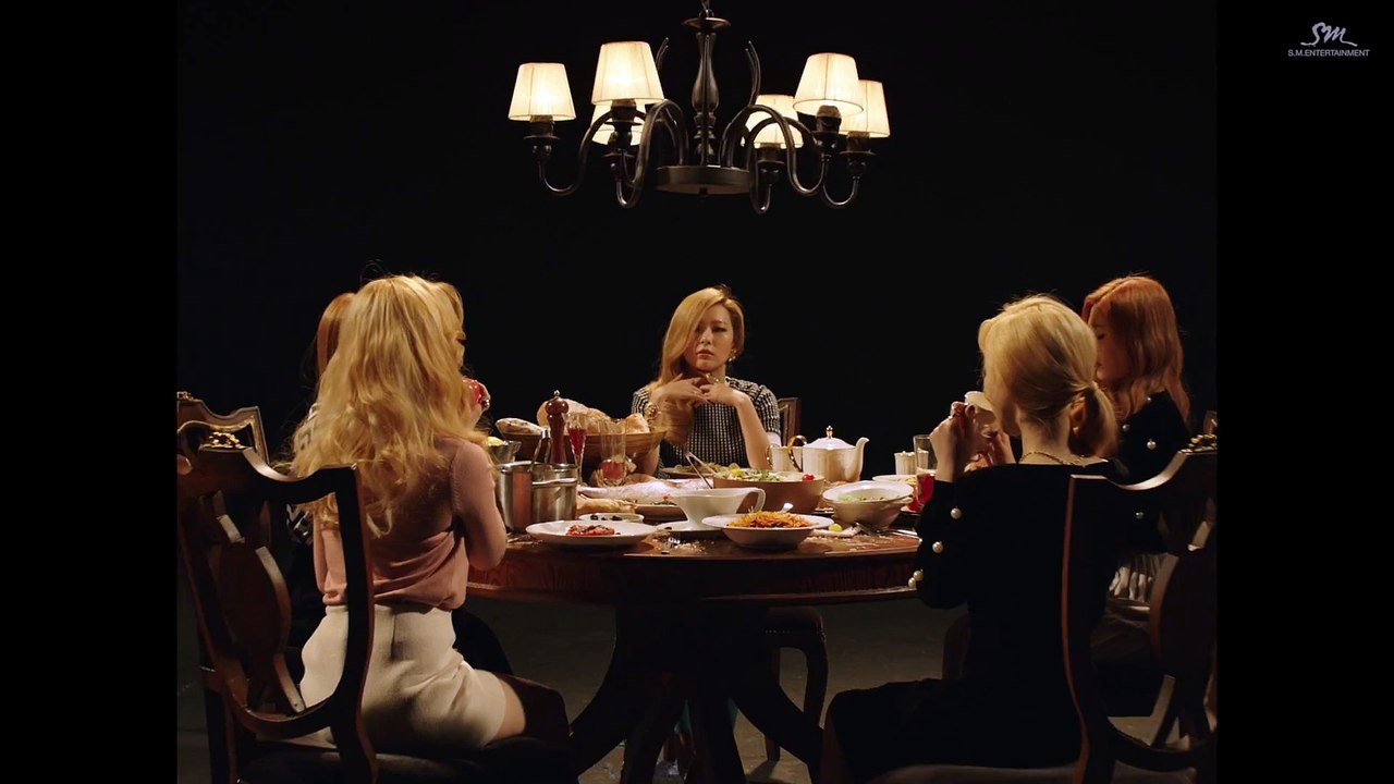 Red Velvet  - Automatic - Mv