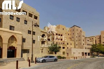 Spacious 1 bed with study room  VACANT - mlsae.com