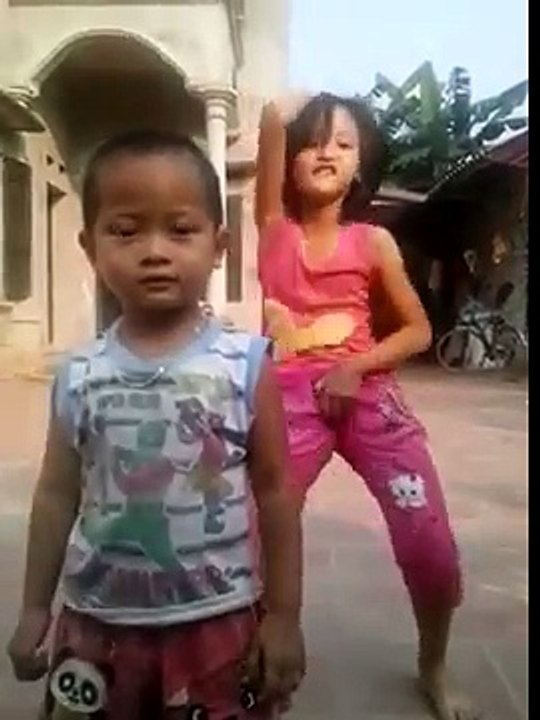The best kid dancer - so funny