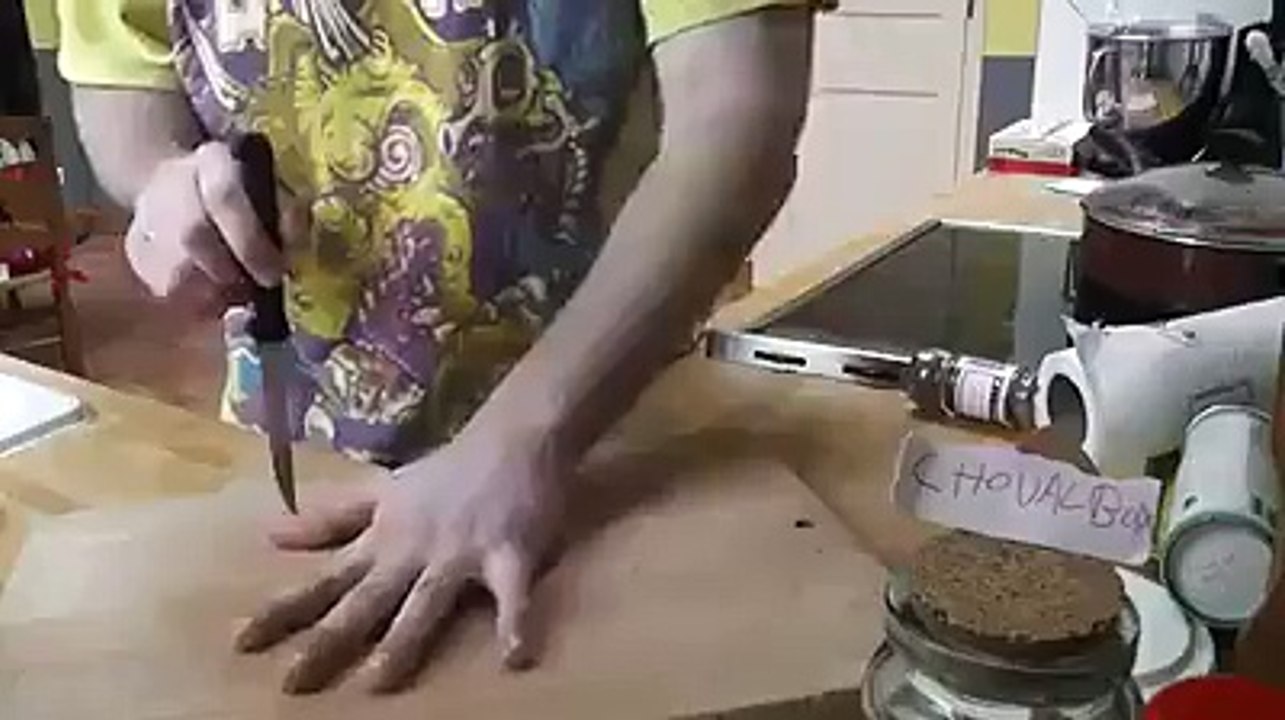 Knife beat