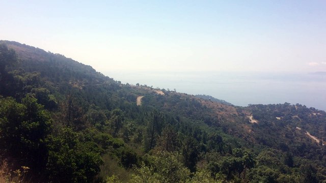 VUE SUR LA MER DEPUIS LE COL DE CANADEL