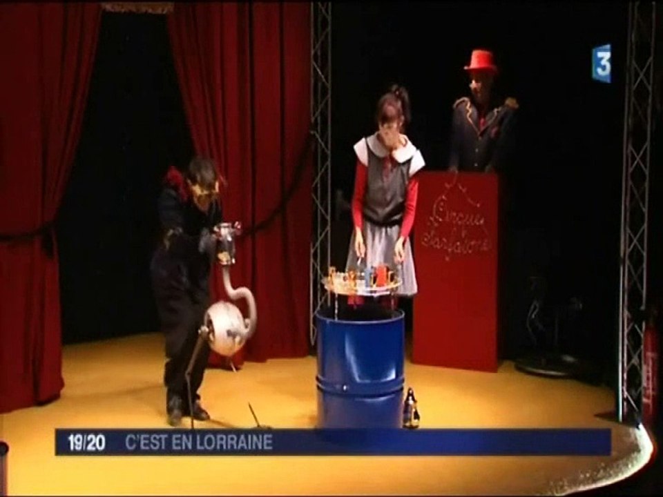 "Lola fait son numéro"