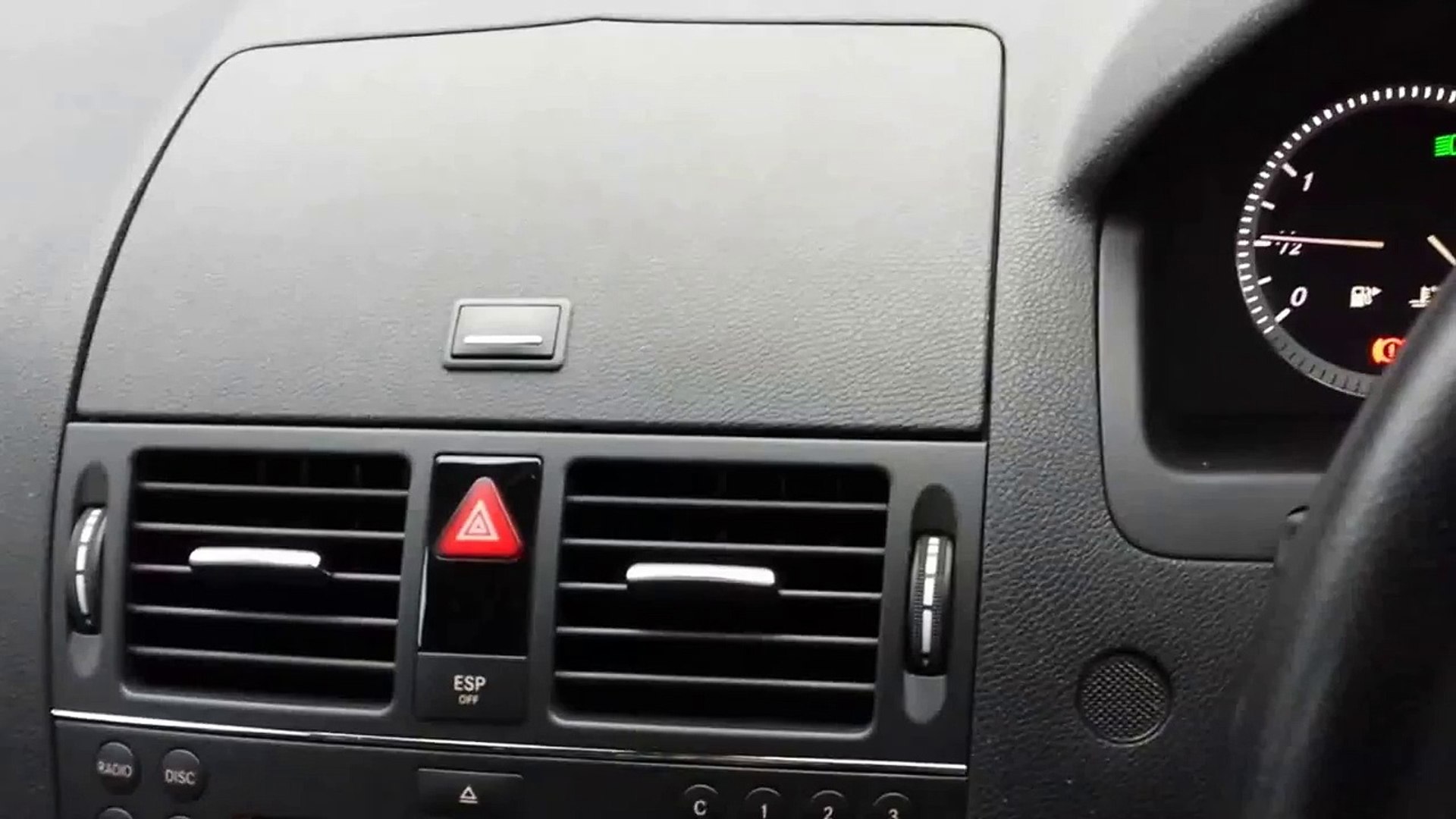 You can Install Mercedes Benz W204 C200 C250 C300 GPS navigation If your  dash like this - video Dailymotion
