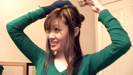 Taylor Swift Love Story Updo in HD (pursebuzz.com for makeup and hair)