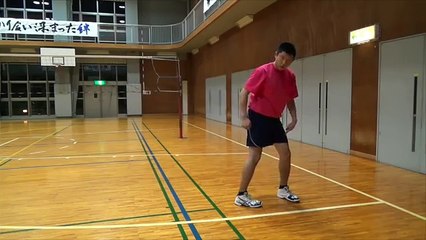 ジャンプ力を上げるスパイク助走【必見バレー動画】