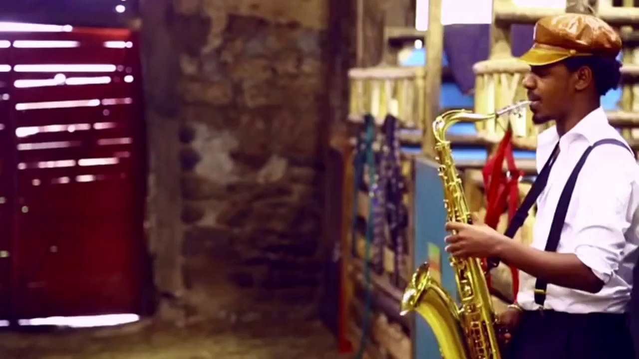 New  Tigrigna Music 2014 - Shewit Mezgebo * ፀማእኻኒ *