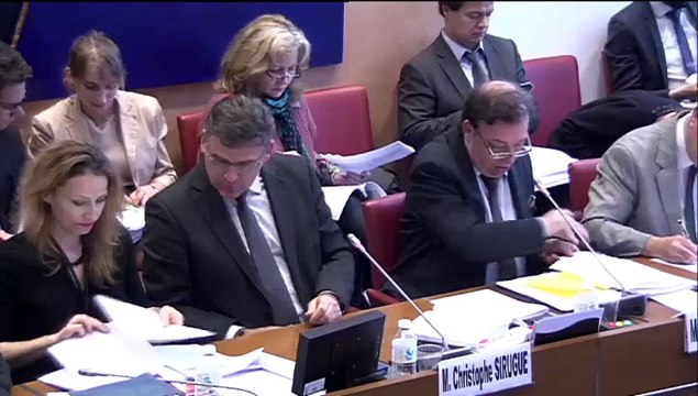 défilé amendements rédactionnels rapporteur PJL dialogue social