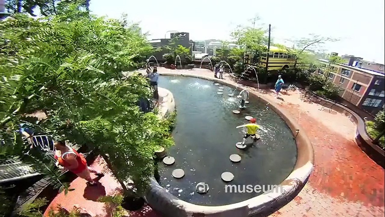 Une gigantesque aire de jeux pour enfants en plein coeur de St-Louis (Etats-Unis)
