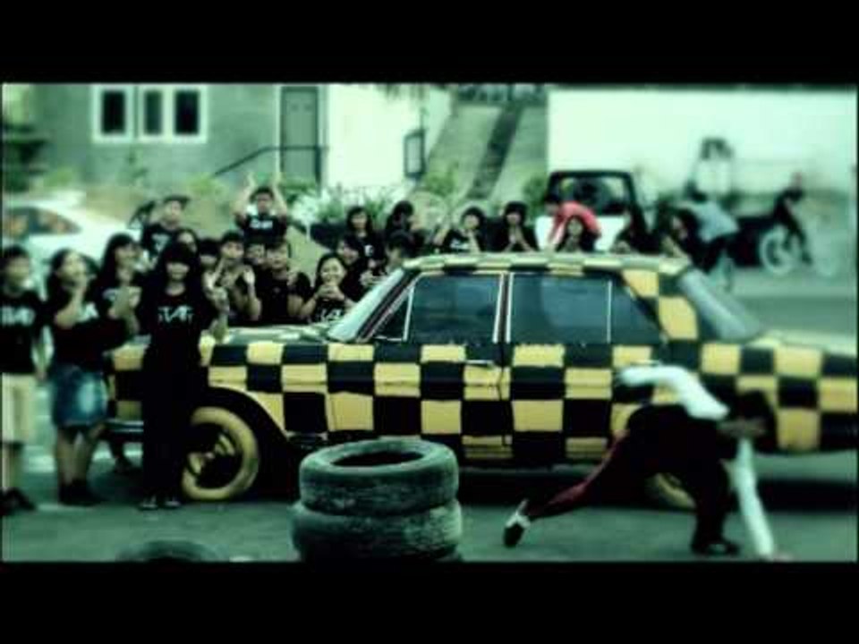 Star - Kawin Sama Aku (HD)