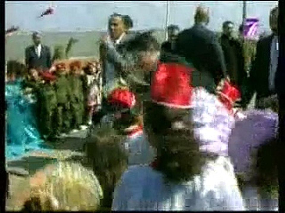 President Zine El Abidine Ben Ali inaugurates the Radès-La Goulette Bridge