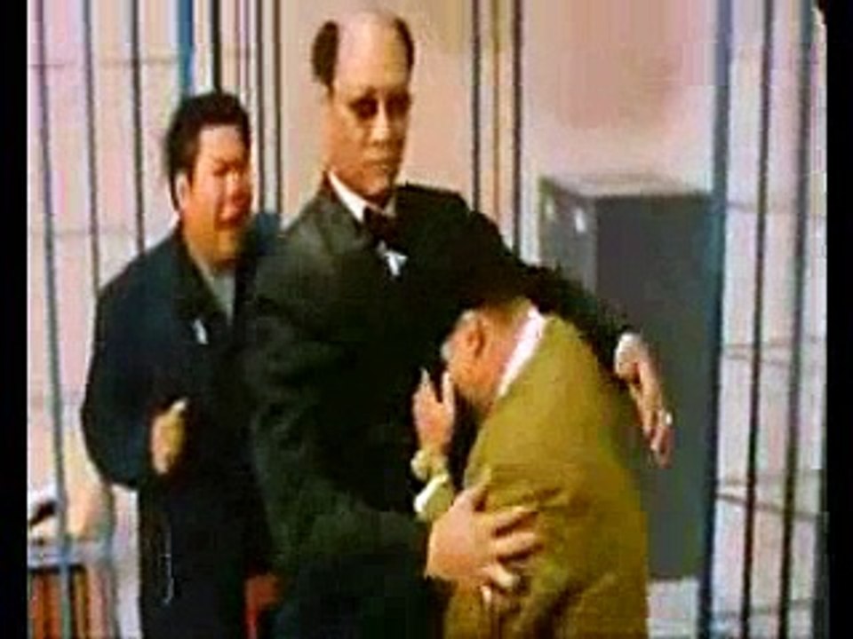 CRAZY INSANE CHINESE PUNCHING GUY RIKI OH!