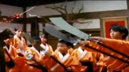 Rush Hour 3 - مشهد مضحك جداً من فيلم جاكي تشان ساعة الهجوم