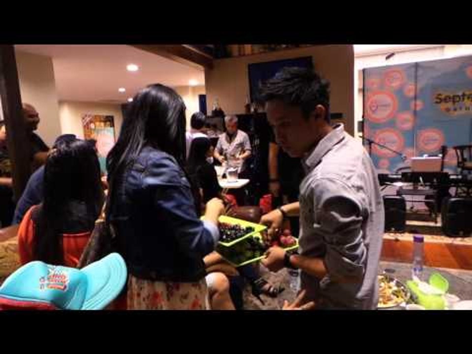 MyMusic Update - Tasya Tania Mendadak Jadi Tukang Buah