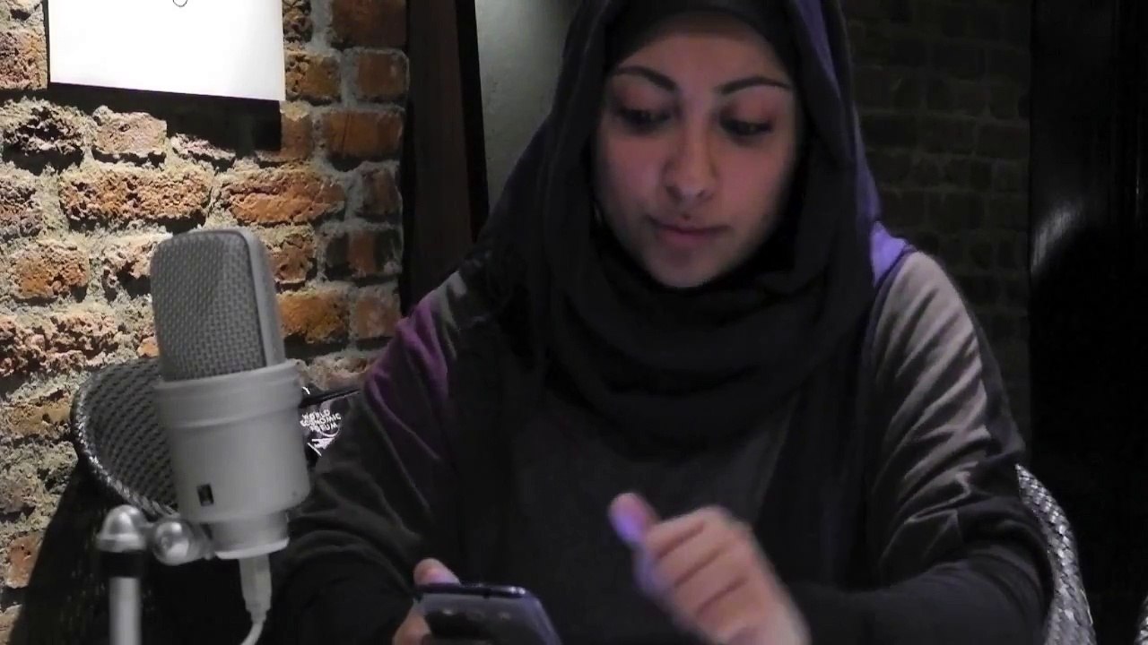 Maryam Al Khawaja reads her poem "Live Interview"