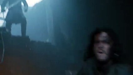 Game of Thrones 5/08 - Jon uses Longclaw to kill the Walker. The Night’s King se