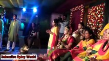 --KAdi Sadi Gali Bhul K V aya Karo-- Desi Girls BEst Dance (FULL HD) - Video Dailymotion