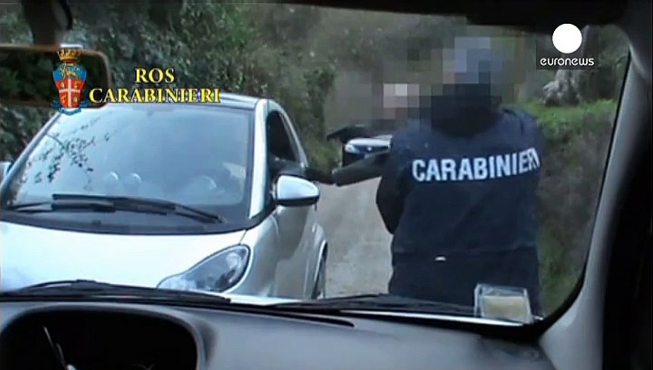 Mafia-Großrazzia - Geschäfte mit Flüchtlingsunterkünften