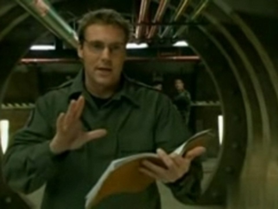 Stargate Clip - 15 - 1mn32s