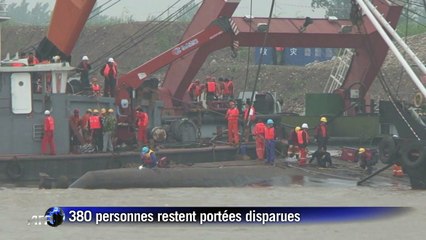 Naufrage en Chine: les familles des victimes arrivent à Jianli