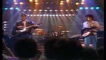 Hall & Oates -You've Lost That Lovin' Feeling (Live) - [STEREO]