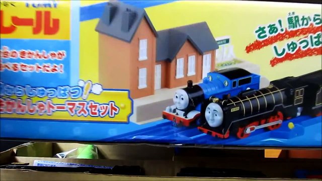 TOMY Plarail Japanese Hiro & Thomas at the station Unboxing review and first run