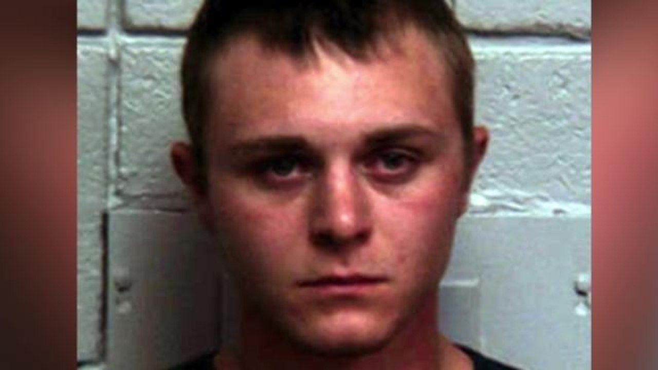 Teen sets up fake DUI checkpoint...while drunk
