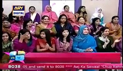 Shabbir Jan Gets Extremely Angry at Nida Yasir and Leaves Live Show