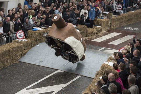 Best Jumps from Red Bull Soapbox Race Netherlands 2015