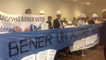 Les partisans et les opposants au projet de Béner manifestent au conseil