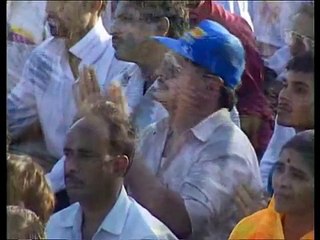 Hindi Bhajan - Data tera mera pyar - Prem Rawat ( Maharaj ji )