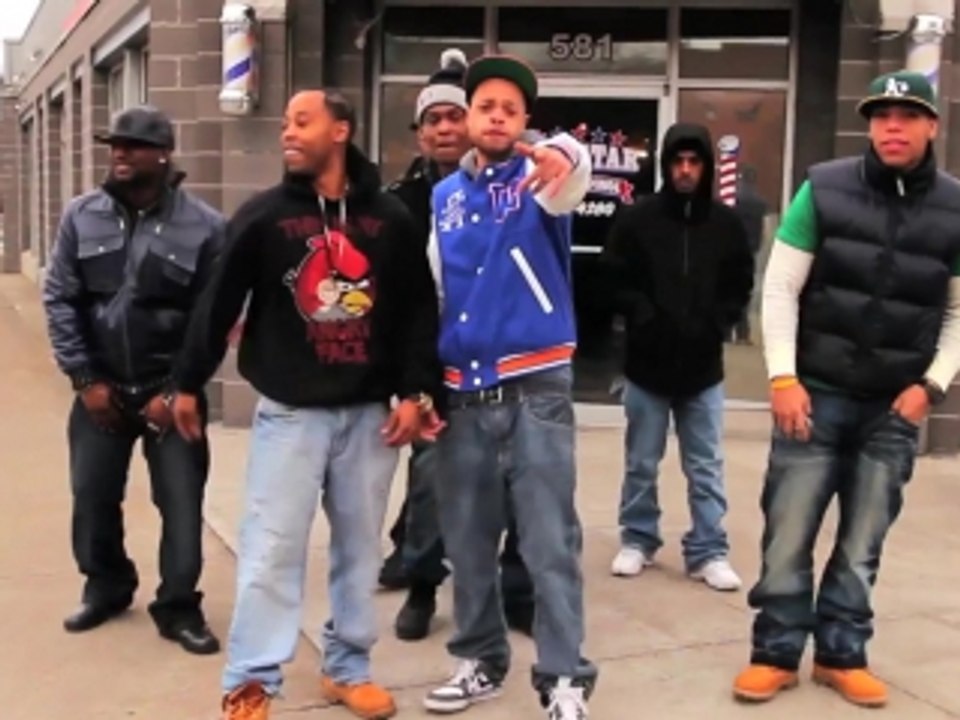 Glory feat. S. Duece - For The Town