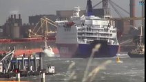 Veerboot DFDS in de problemen bij IJmuiden