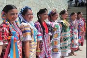 Trajes regionales tradición milenaria de los 16 grupos étnicos del estado