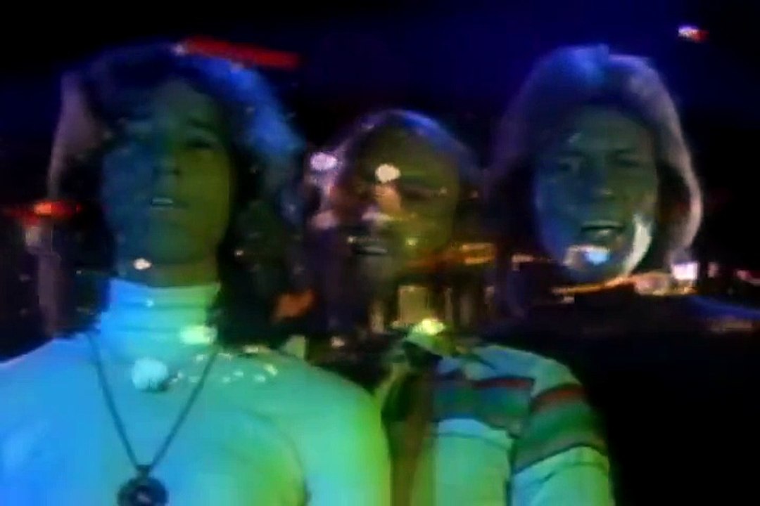Bee Gees - Night Fever