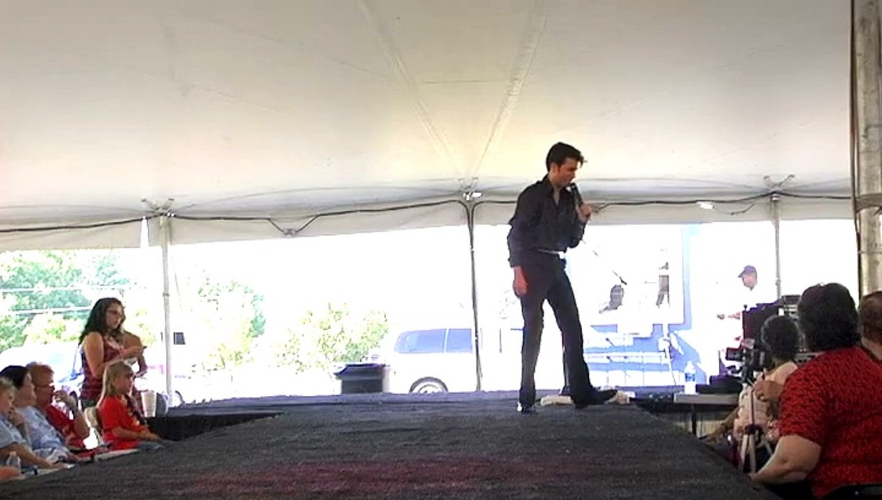 Kavan Hashemian sings 'Beatles Medley' Elvis Week 2011