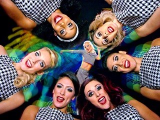 Redfoo - Juicy Wiggle