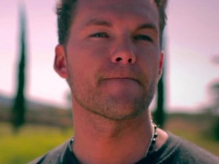 Russell W. Howard - Everything's Changing