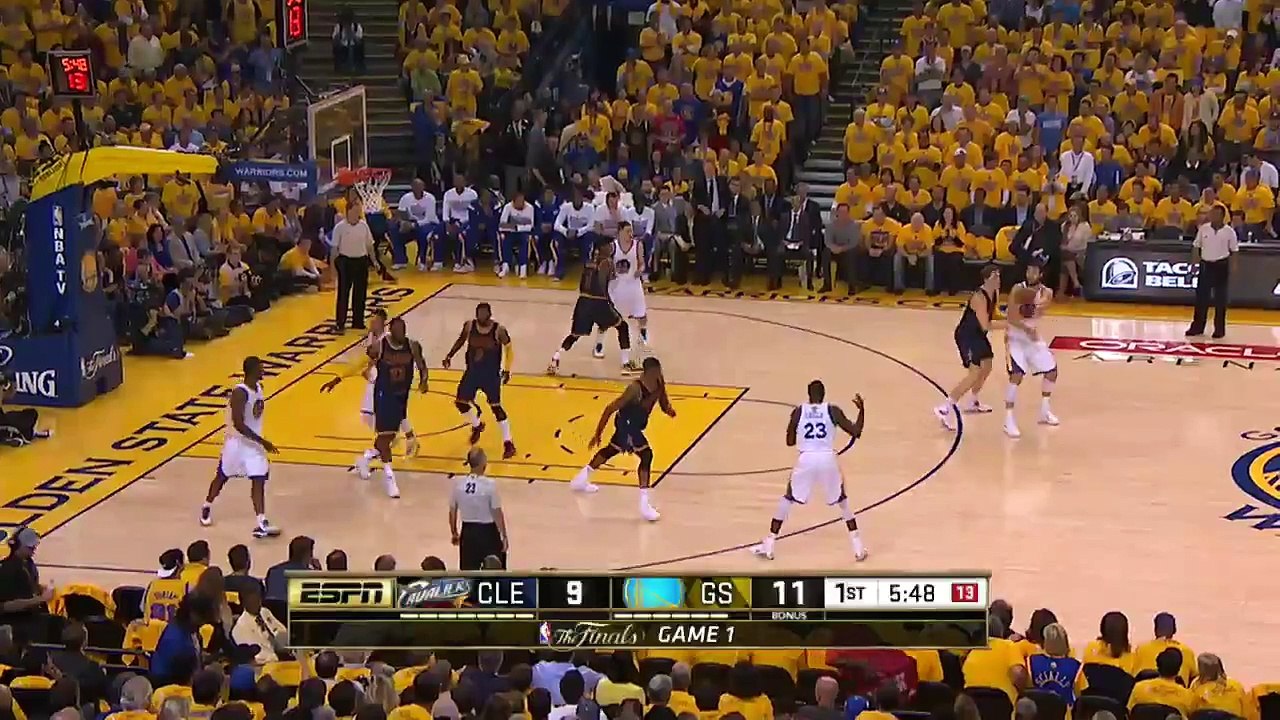 Kyrie Irving Blocks Stephen Curry
