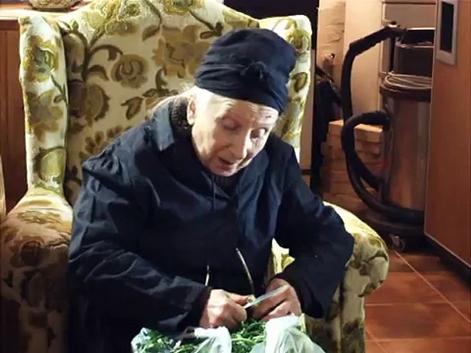 Giagia apo Baba min trexeis (xwris bip)