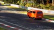 Un circuit ouvert à tout type de véhicules : bus, collection, moto, Van... Dingue - Nürburgring - Nordschleife!