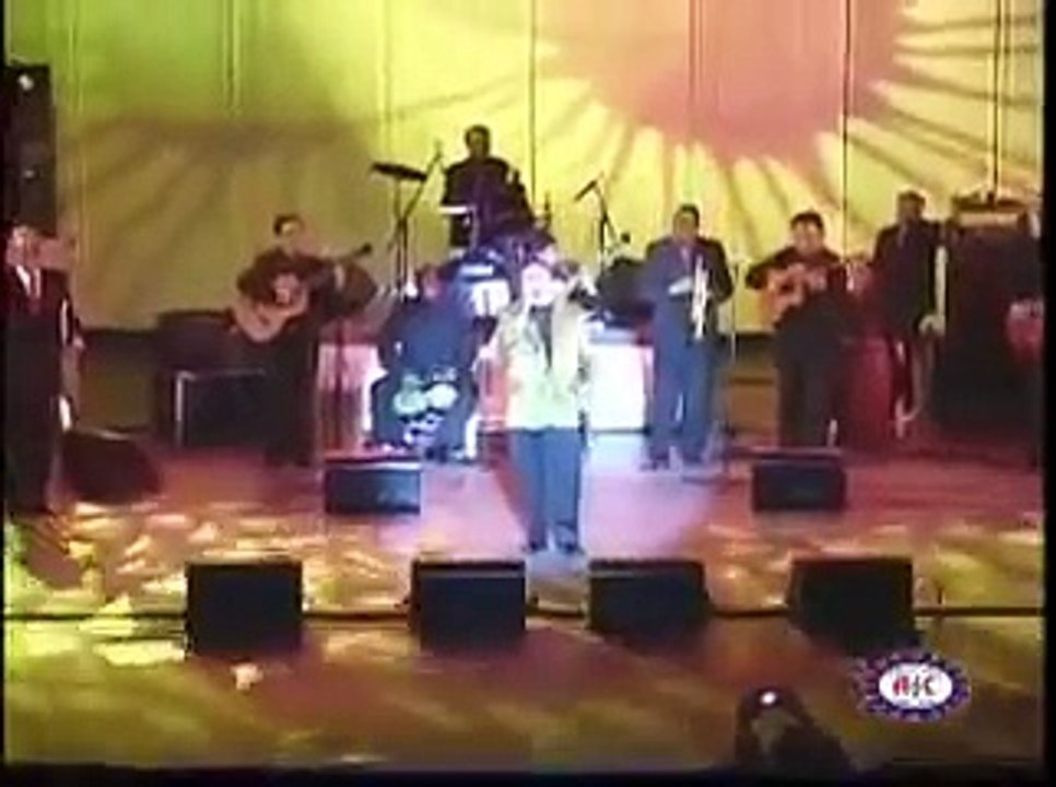 LUCHO BARRIOS EN CONCIERTO EN VIVO GUITARRA DE JAIME HITO- CRUEL CONDENA- AVSEQ06.DAT.flv