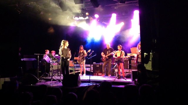 trim.2720CED4-5CED-4762-8CD4-85015173F153